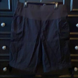 Maternity shorts